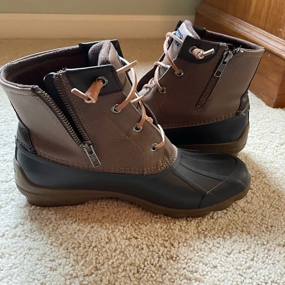 Sperry Duck Boots - Picture 7 of 8